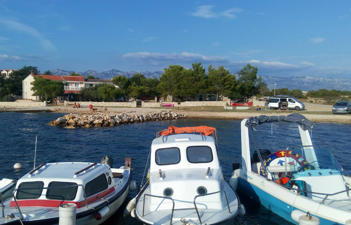 Pag plaża blisko apartamentu idealna dla rodzin z dziećmi