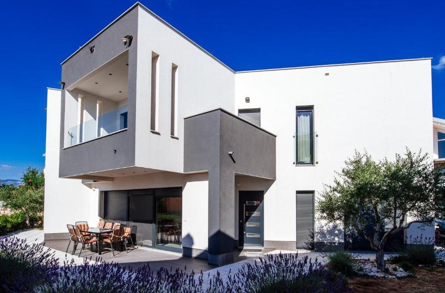 Villa Boutique Nirvana holiday apartments in Proboj on Pag Island near the Adriatic Sea
